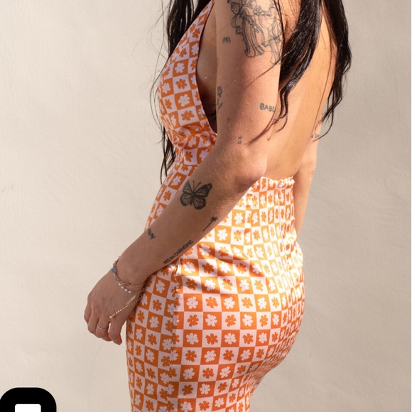 West of Melrose Halter dress - Picture 5 of 5